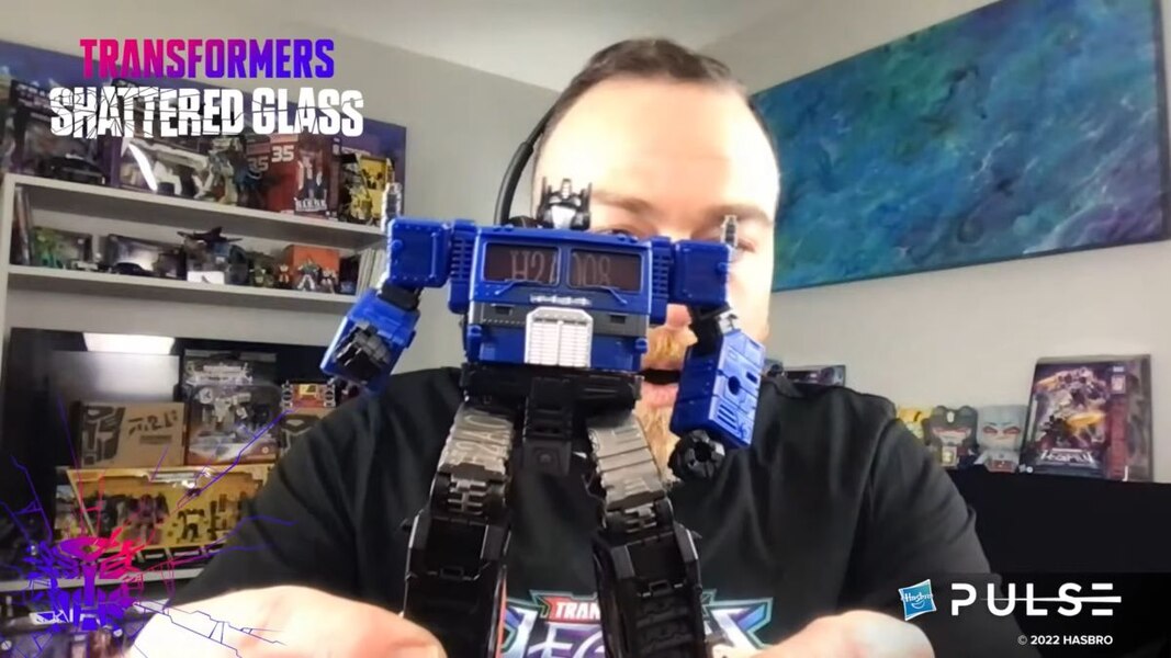 Fan First Tuesday! Transformers Livestream Report  (196 of 196)